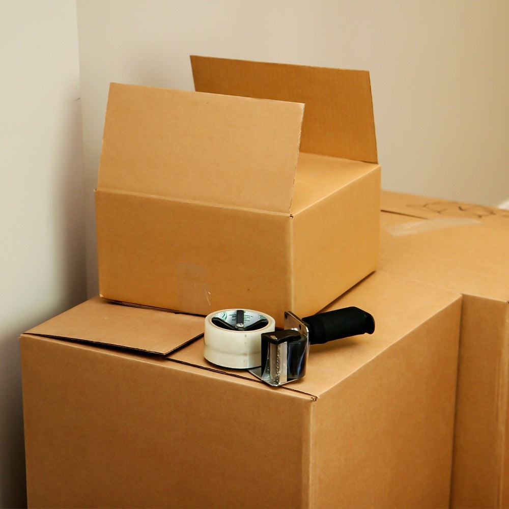 Strong Cardboard Boxes Single Wall Parcel Packaging Carton 57cm x 20cm x 22cm